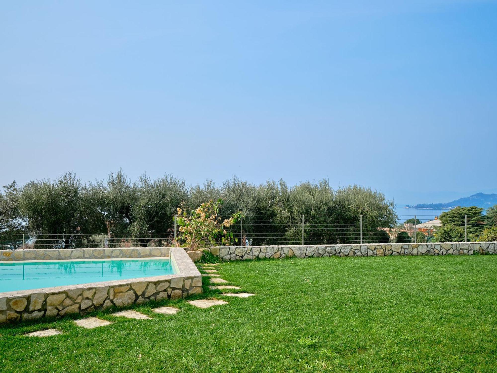 Villa Sunny Lake Suites باردولينو المظهر الخارجي الصورة
