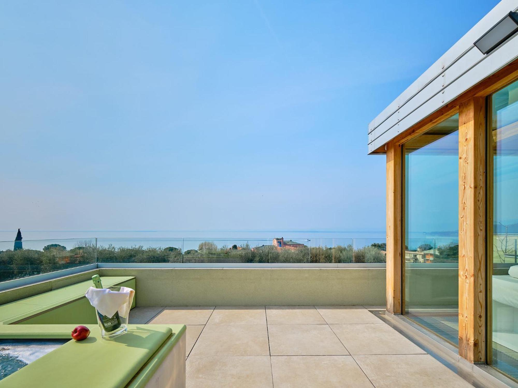 Villa Sunny Lake Suites باردولينو المظهر الخارجي الصورة