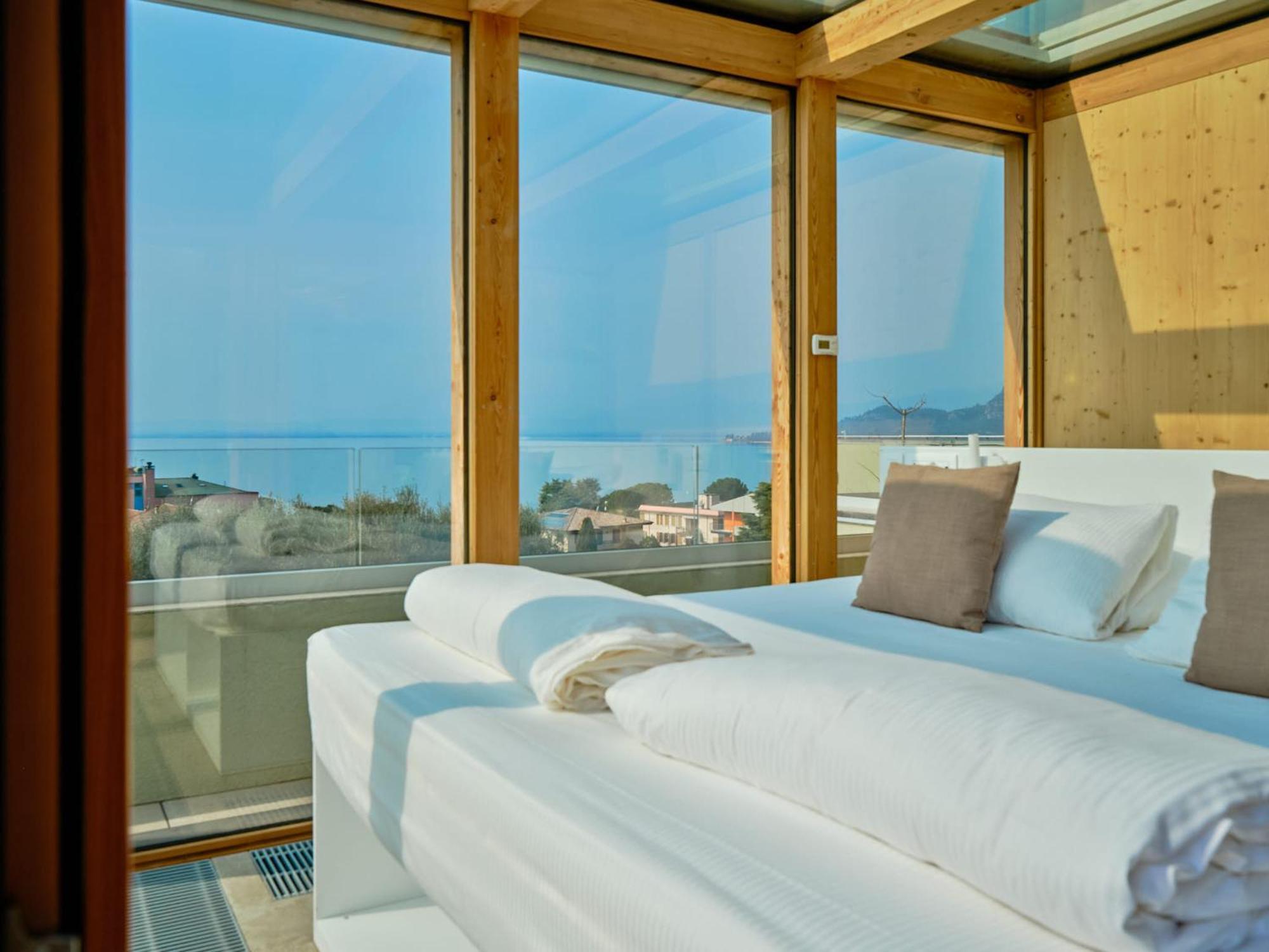 Villa Sunny Lake Suites باردولينو المظهر الخارجي الصورة