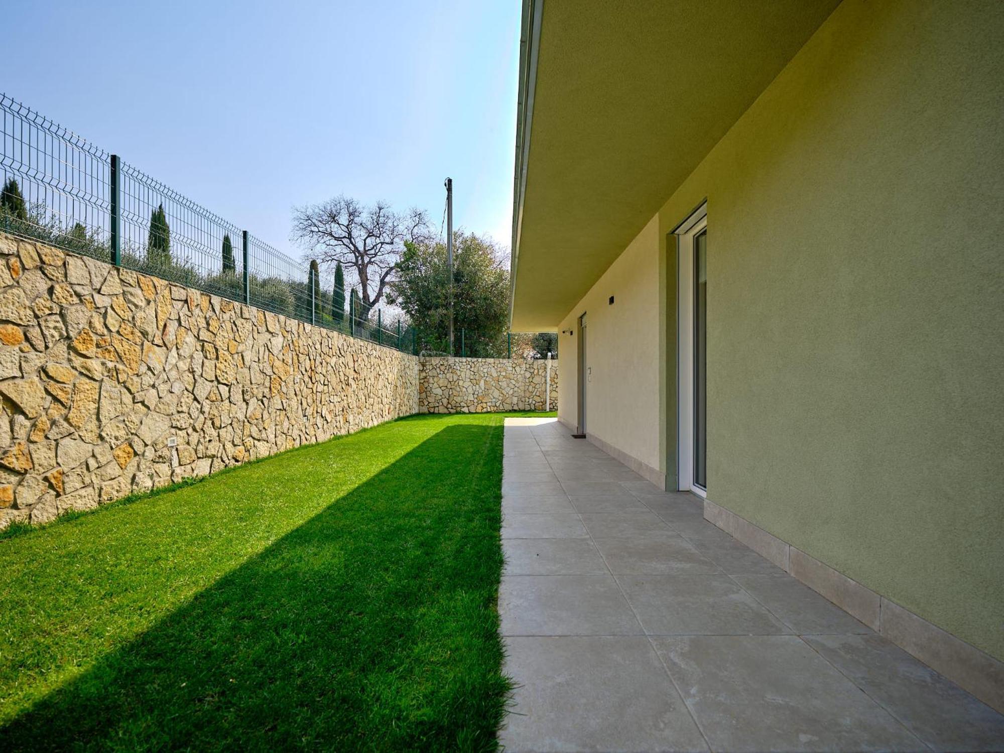 Villa Sunny Lake Suites باردولينو المظهر الخارجي الصورة