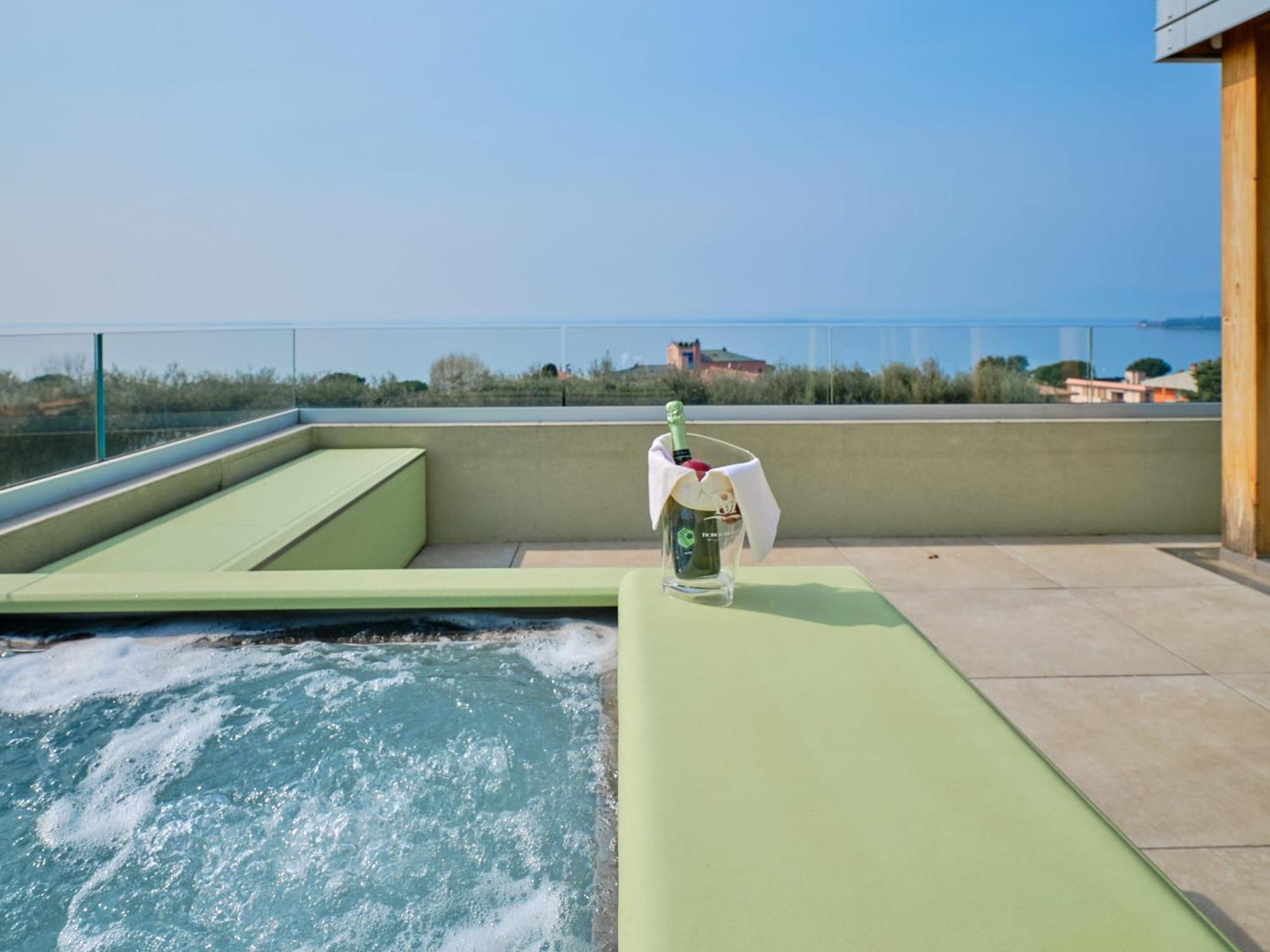 Villa Sunny Lake Suites باردولينو المظهر الخارجي الصورة