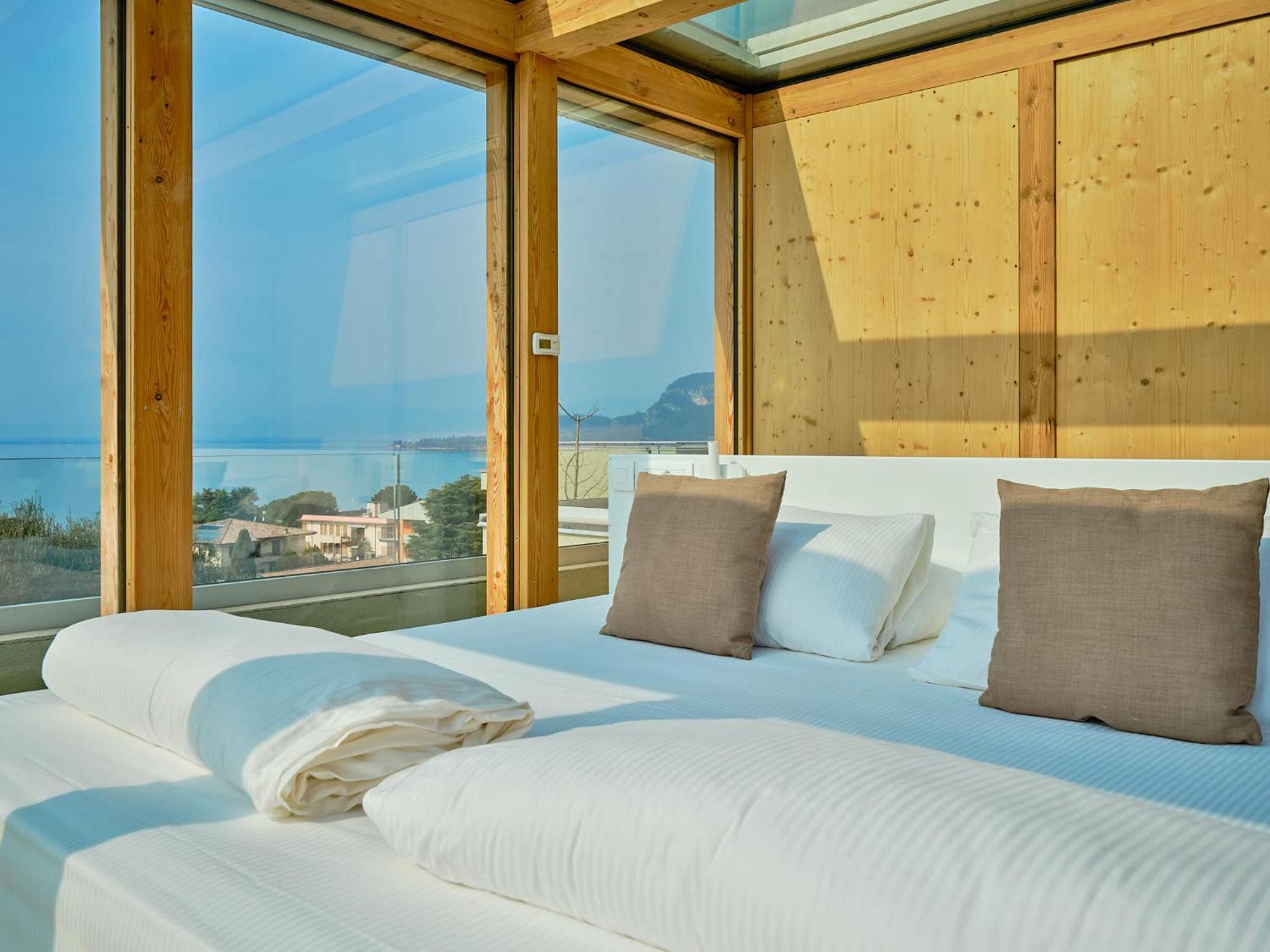Villa Sunny Lake Suites باردولينو المظهر الخارجي الصورة