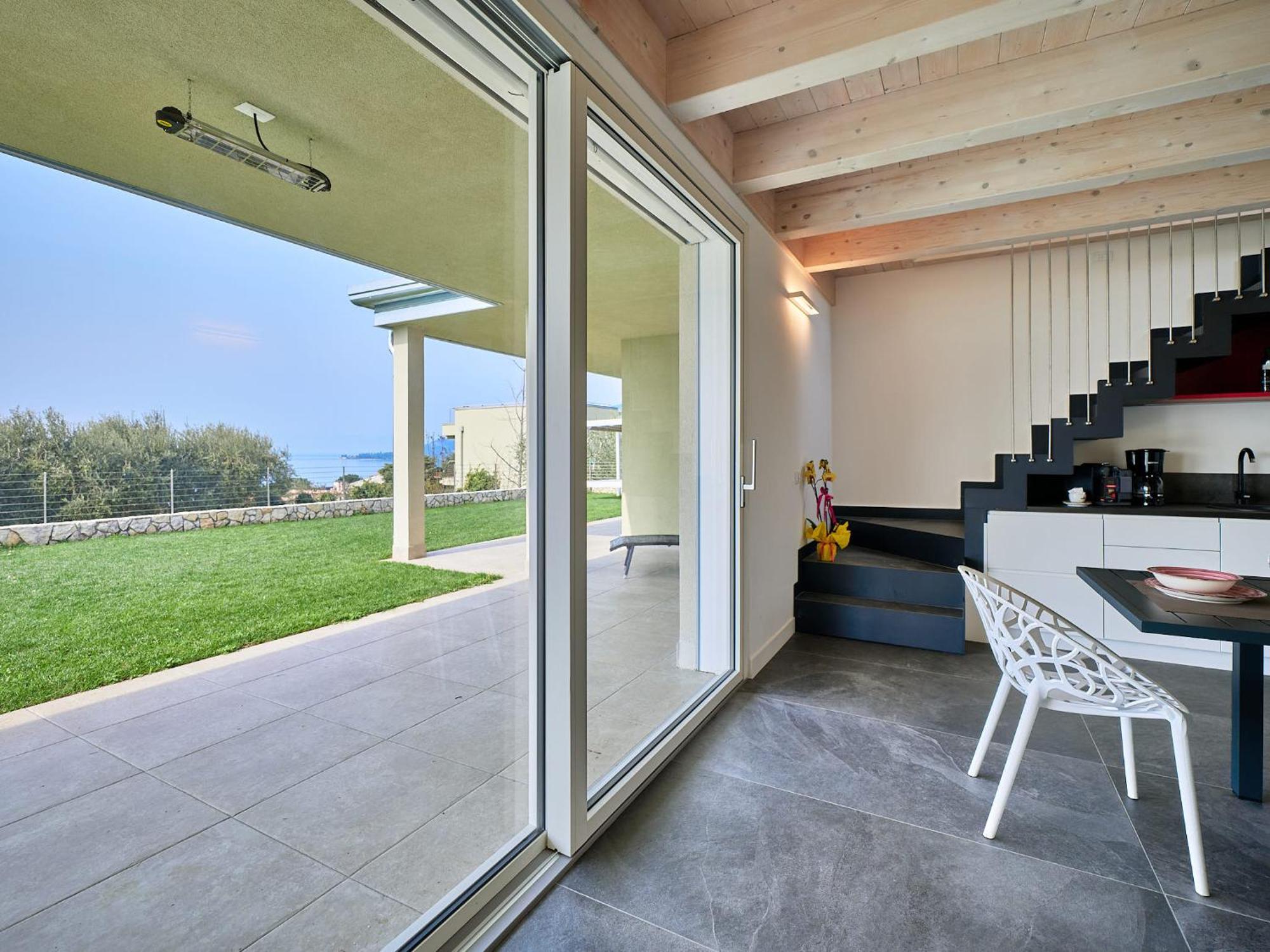 Villa Sunny Lake Suites باردولينو المظهر الخارجي الصورة